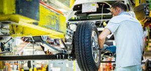 SCENARIO AUTO/ “I target e le penali dell’Ue mettono a rischio aziende e posti di lavoro”