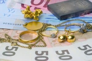 Il prezzo dell'oro sta infrangendo i record