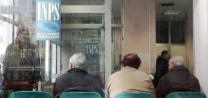 PENSIONI MINIME &amp; RIVALUTAZIONI/ Ecco perché il 2025 sarà senza “penalizzazioni”