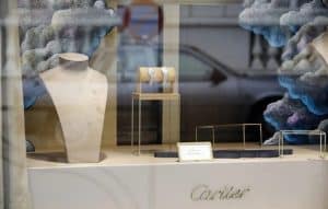compra gioielli Cartier per 28 euro invece di 28000 euro