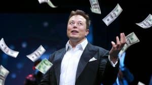 stipendi di oltre 6.000 dollari per 8 ore di camminata quotidiana