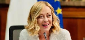 Sondaggi politici, la media/ Meloni in ‘panne’. Pd riduce a -6%: Centrodestra vince ancora sul ‘campo largo’