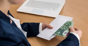 dipendenti che guadagnano meno di 2.000 euro possono richiedere questo bonus