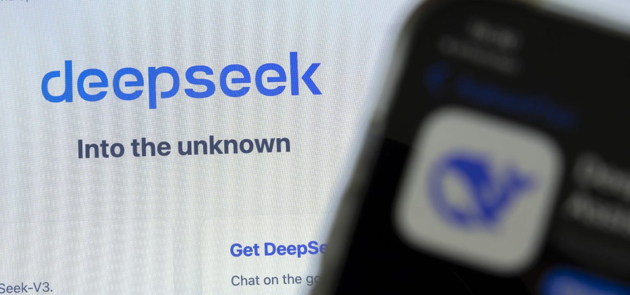 DEEPSEEK vs OpenAI/ La contromossa di una guerra (Cina-Usa) dove guardiamo il dito ma non la luna