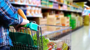 fatto la spesa nel suo supermercato e se n'è andato con 500.000 euro