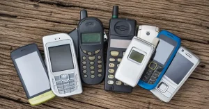 vostro vecchio cellulare è diventato un tesoro per i collezionisti