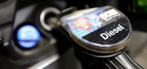 AUMENTO ACCISE DIESEL/ La mossa legata al Pnrr che spiazza Pd, M5s e Avs