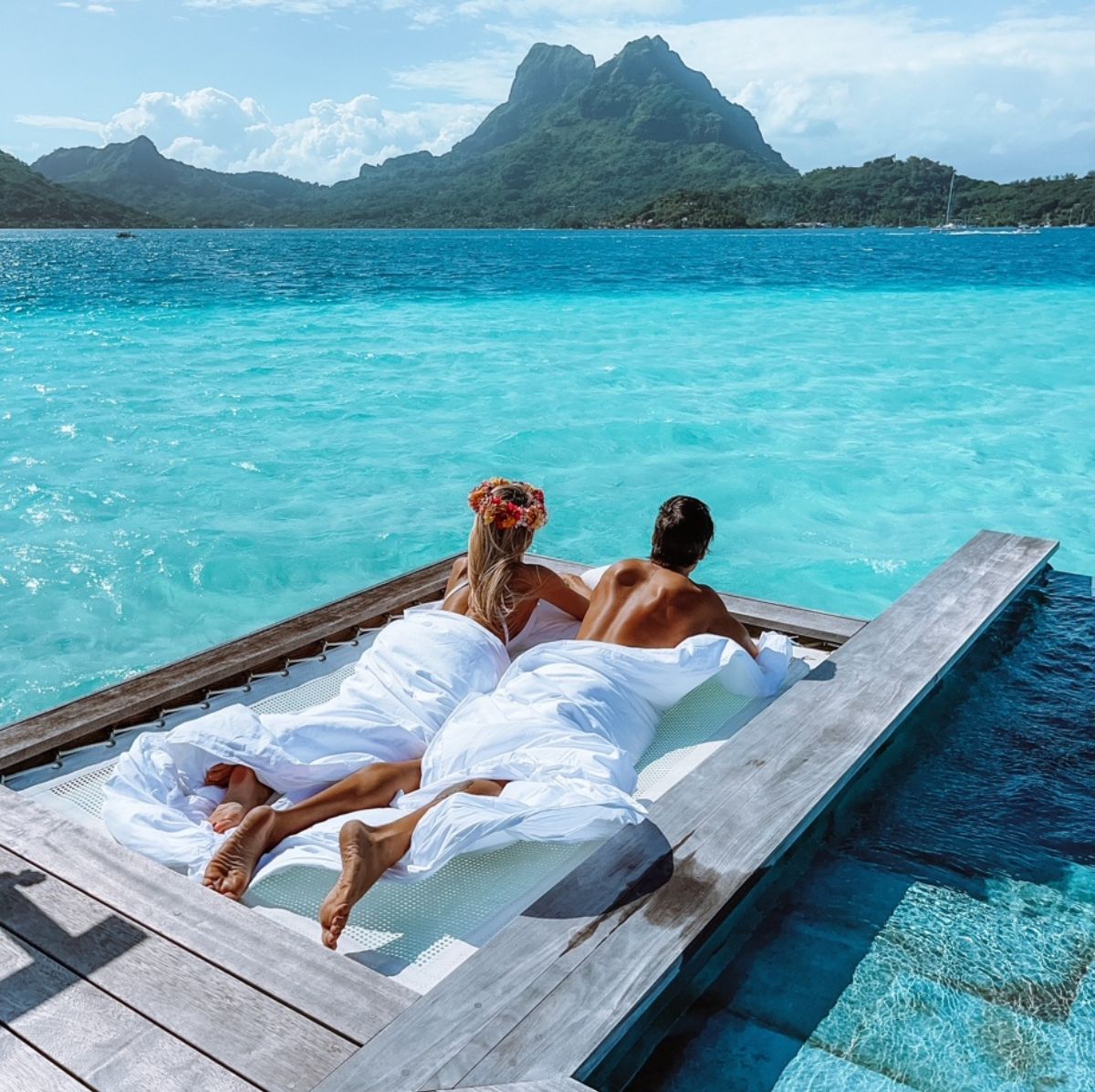 Dopo aver ereditato 250.000 euro, hanno deciso di abbandonare tutto