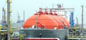 SPY FINANZA/ La rinuncia italiana al gas russo (più economico) per accontentare Trump