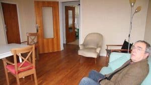 Gli sono stati riconosciuti 18.700 euro dopo una controversia sull'alloggio aziendale