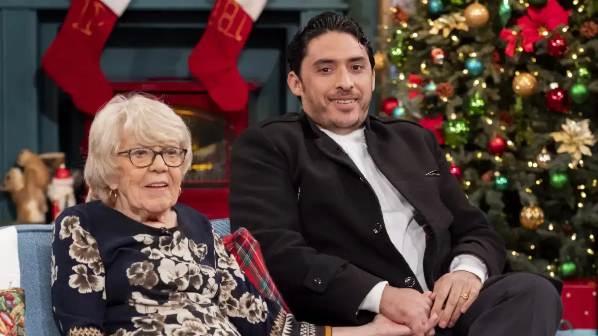 Iris, 83 anni, parla con franchezza del suo divorzio da Mohamed, 37 anni: "Avevo 45.000 euro in banca..."