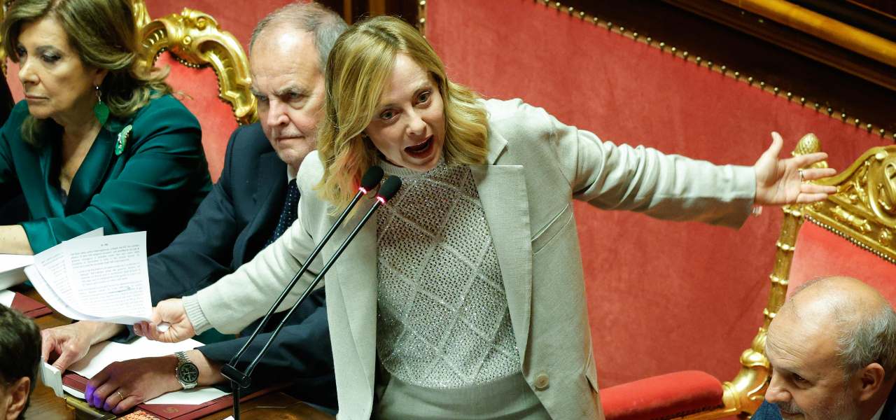 Sondaggi politici 2025/ Meloni (e crisi Pd) traina Centrodestra al 50%: campo largo flop spera nelle Comunali
