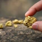 Ricco per un solo giorno trova una miniera d'oro del valore di milioni di euro