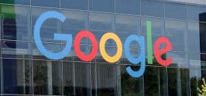 SCENARI/ Dipendenza IT, web e software: le colpe di un ritardo che ci lascia alla mercé degli Usa