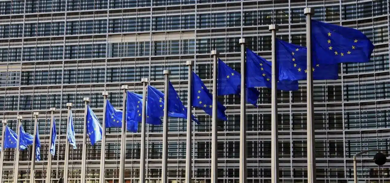 SPY FINANZA/ Dietro la farsa Usa-Cina l’Europa rischia un’altra batosta