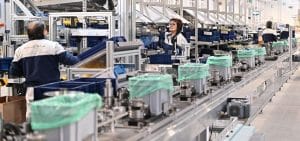 PRODUZIONE INDUSTRIALE +0,3%/ “Ora accordi sui salari per avviare una vera svolta”