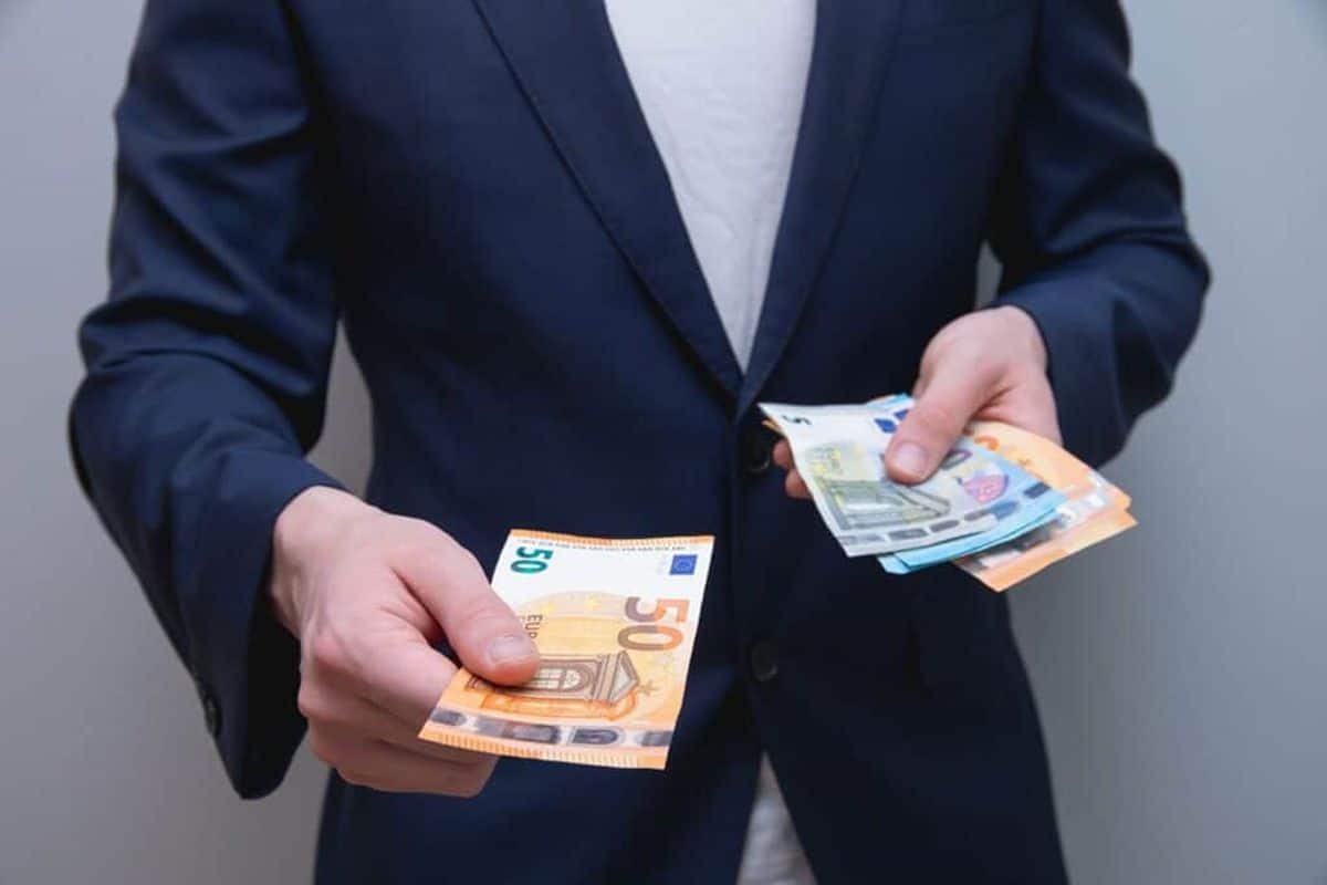 Questo lavoro paga 6.000 euro al mese e assume a raffica in Italia nel 2024