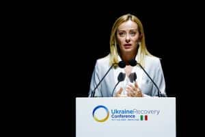 Meloni, Conferenza Ucraina