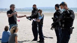 Forse fate questa cosa in spiaggia senza sapere che può costarvi una multa di 150.000 euro