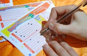 due giocatori del SuperEnalotto vincono oltre 183.000 euro il 22 agosto 2025
